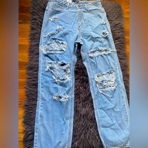 Fashion-nova “jade mom jeans”